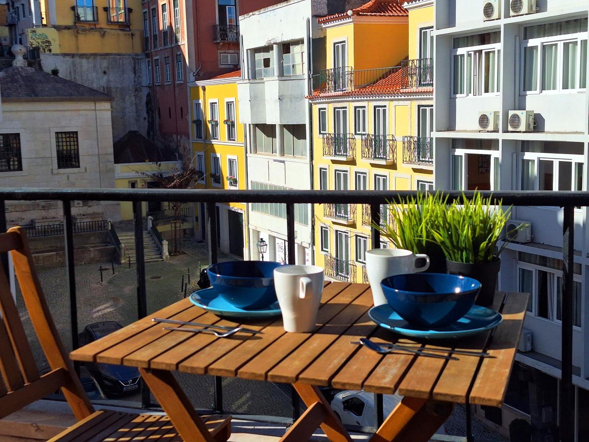 Luminous Apartment Lissabon